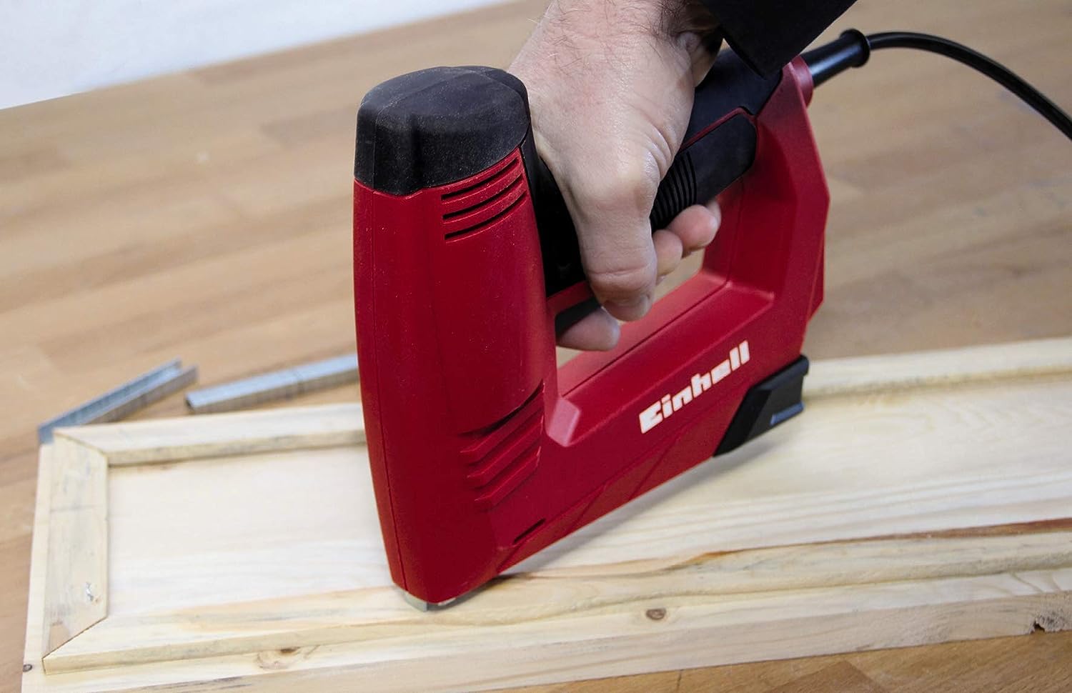 einhell-elektrotacker-tc-en-20-e-elektronischer-tacker-f-r-klammern-typ-53-und-n image 3