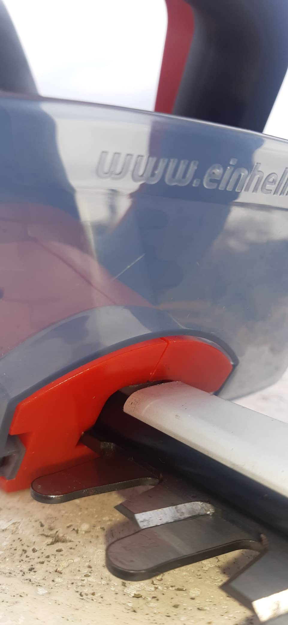 Zuverlässig, aber Kabel nervt