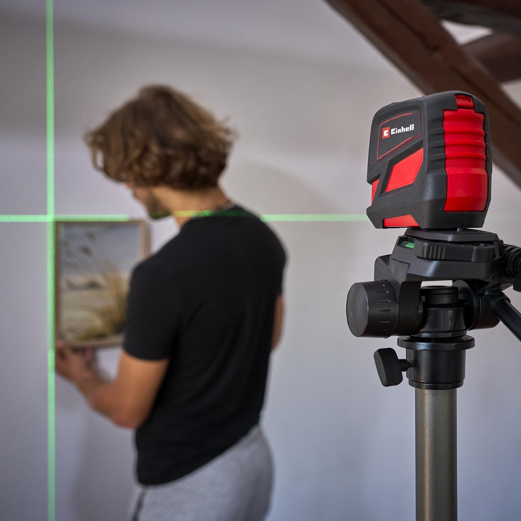 einhell-kreuzlinienlaser-tc-ll-2-g-selbstnivellierender-gr-nlaser-mit-digitaler- image 5