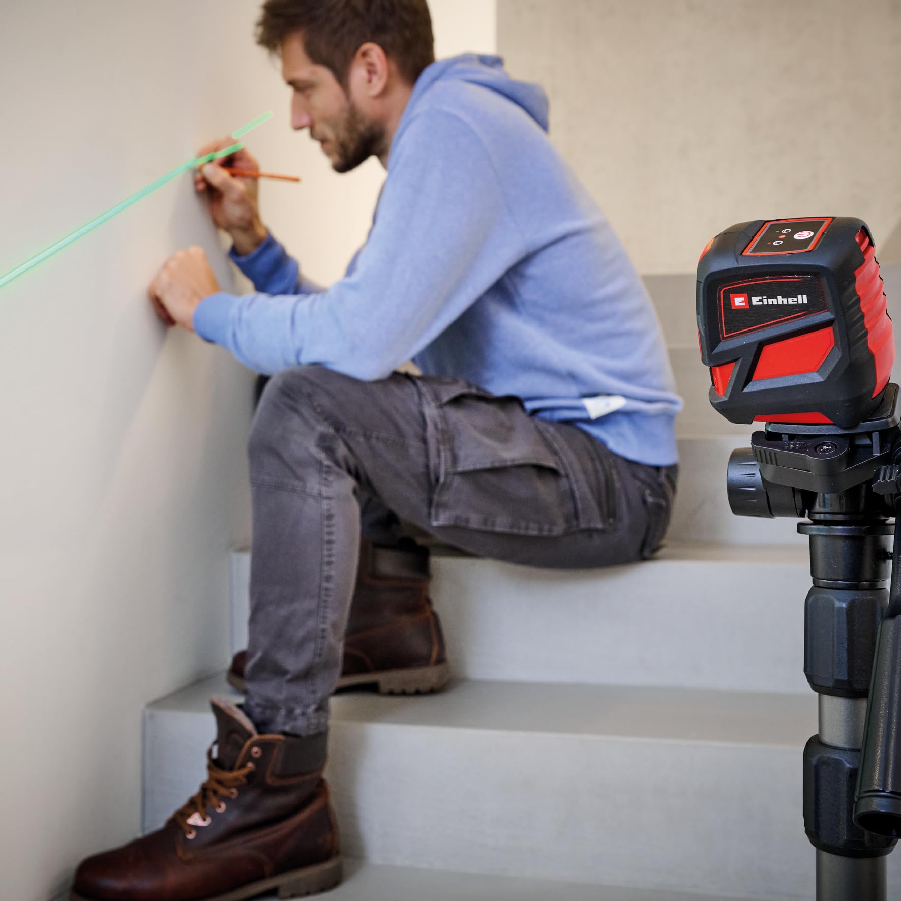 einhell-kreuzlinienlaser-tc-ll-2-g-selbstnivellierender-gr-nlaser-mit-digitaler- image 6