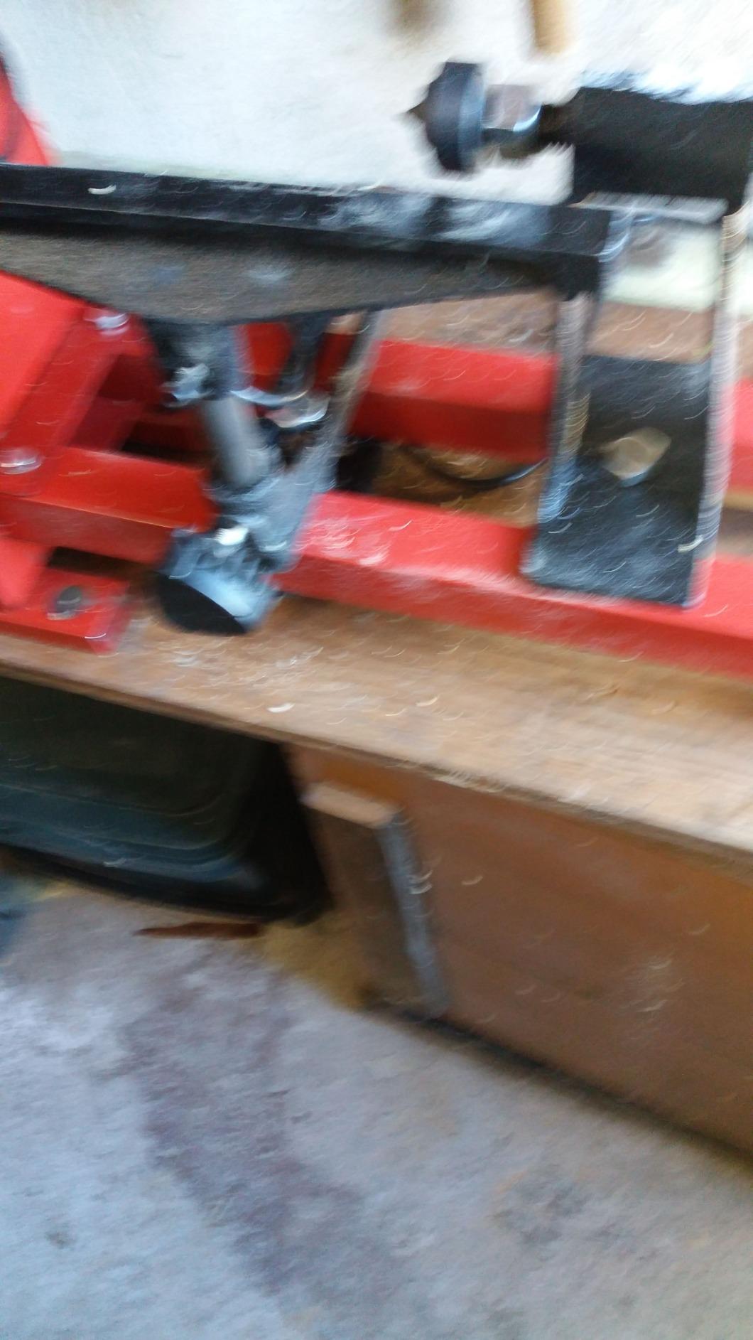 Solide Drechselbank für die Werkstatt