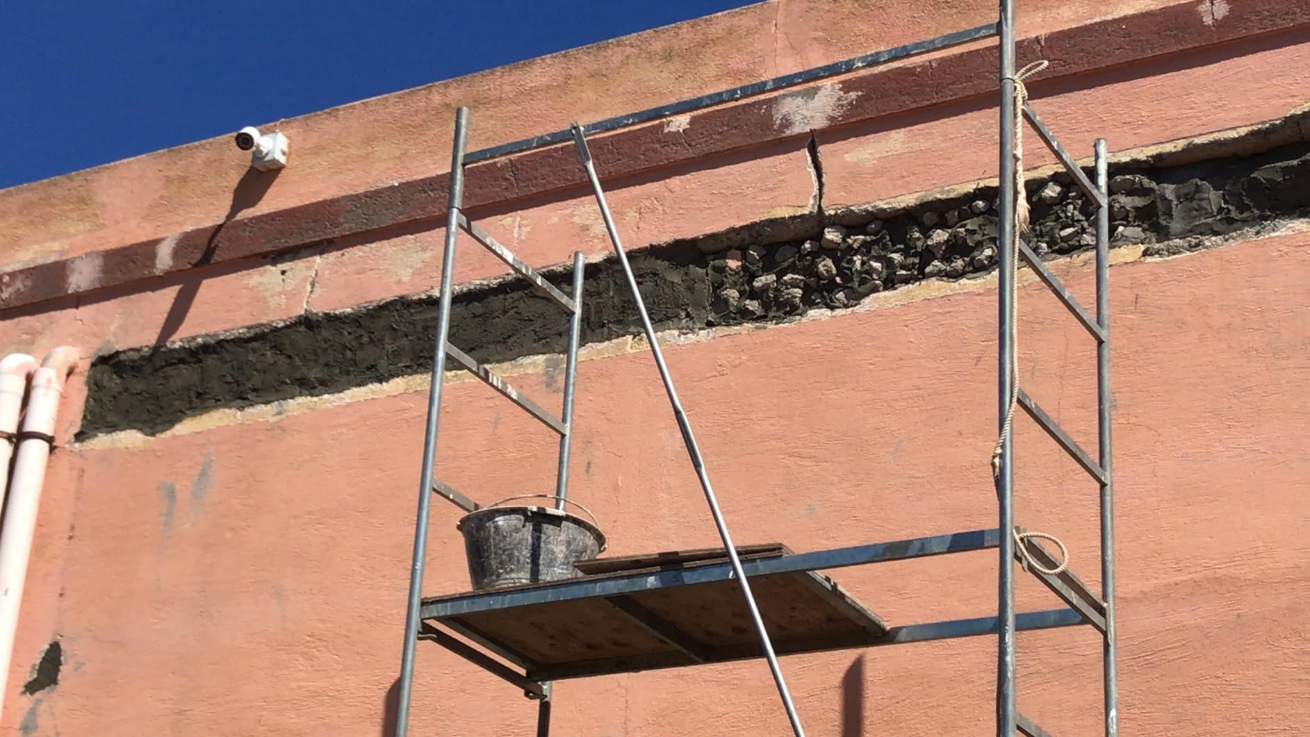 Leistung top, Vibration hoch