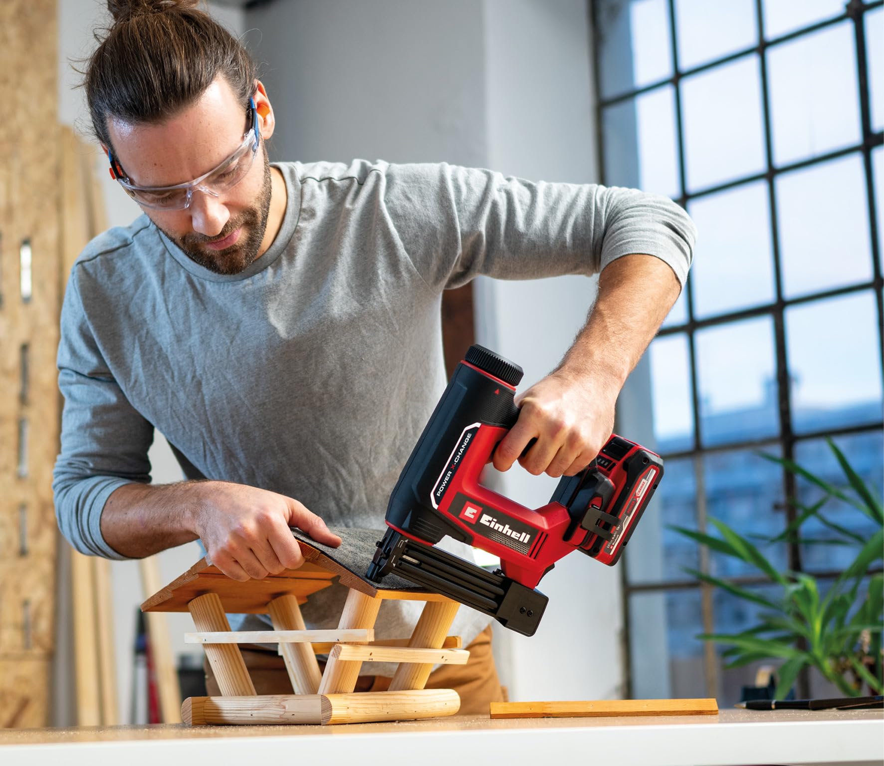 einhell-akku-nagler-tacker-te-cn-18-32-li-solo-power-x-change-18-v-2-in-1-bis-32 image 4