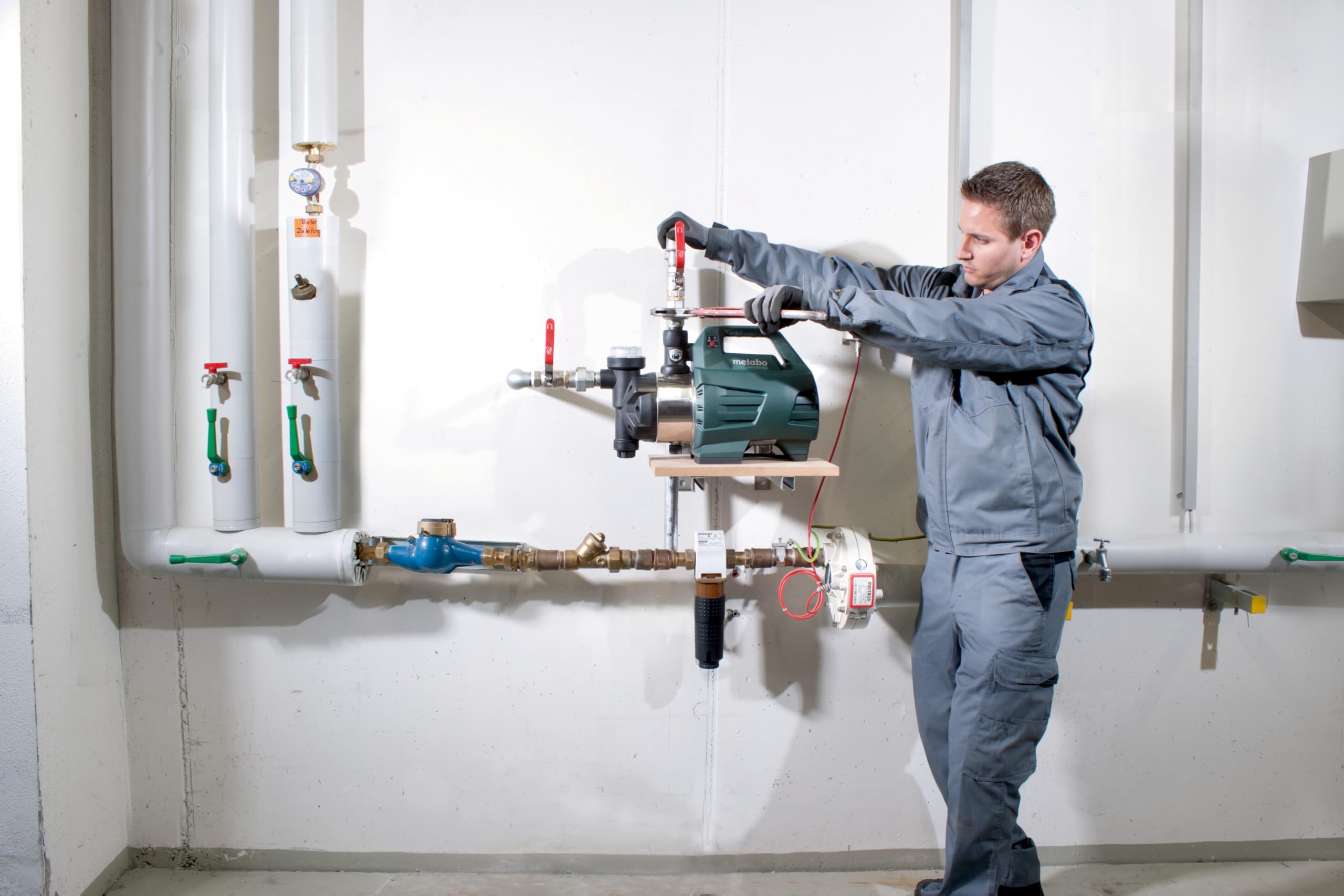 metabo-hwai-4500-inox-hauswasserautomat-1300-w-garten-und-hauswasserpumpe-4-8-ba image 4