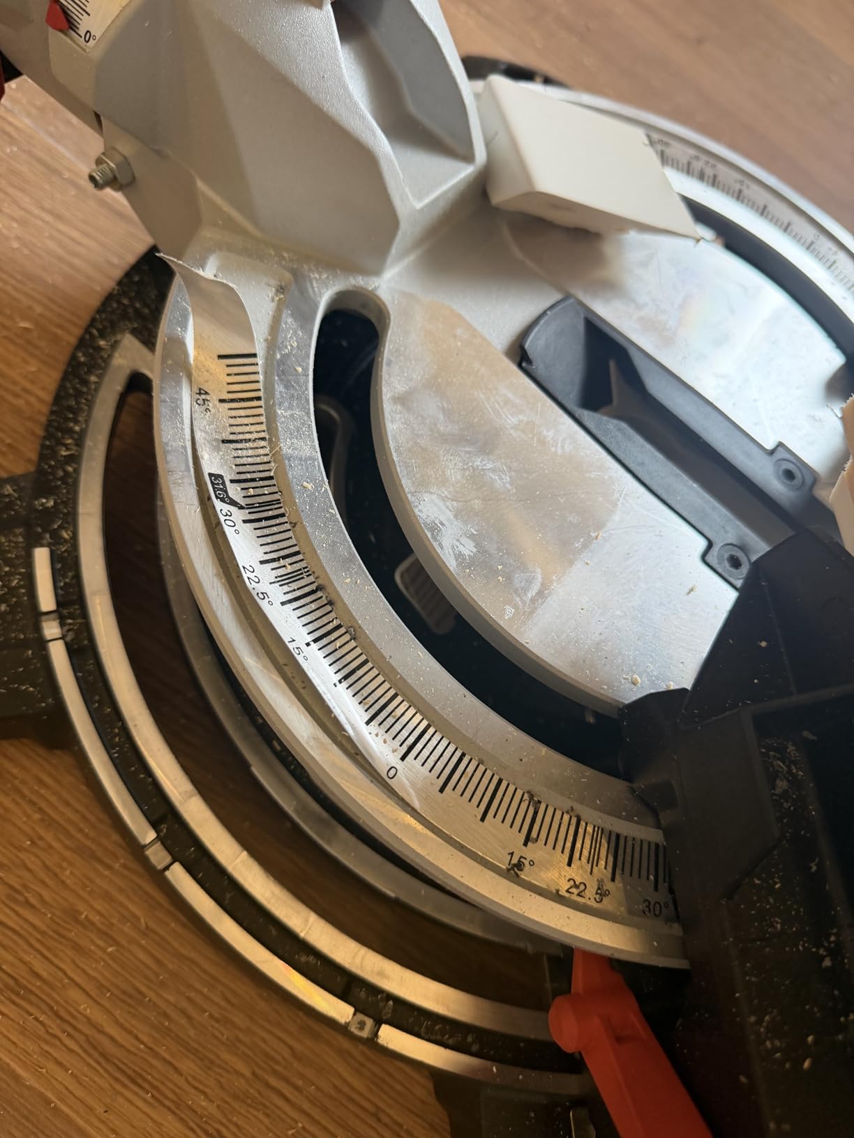 Profi-Säge für Hobby-Preis