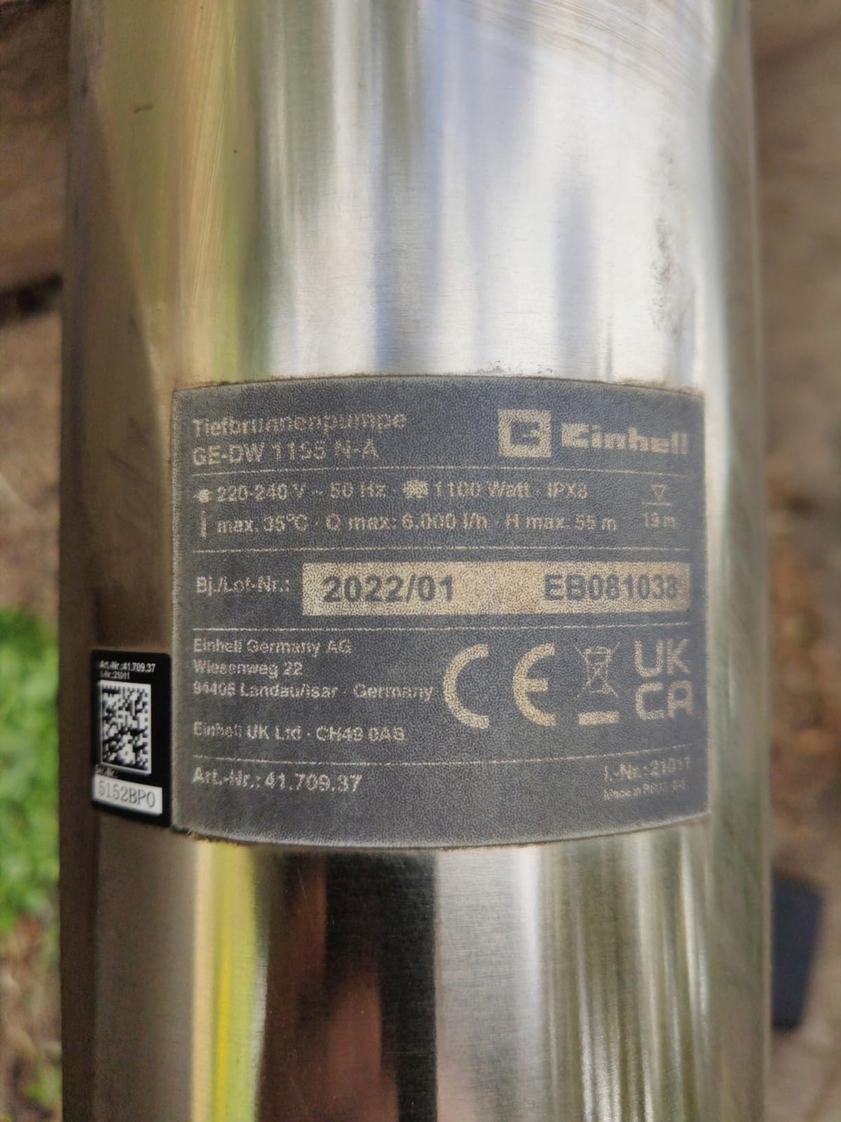 Solide Pumpe, Installation etwas fummelig