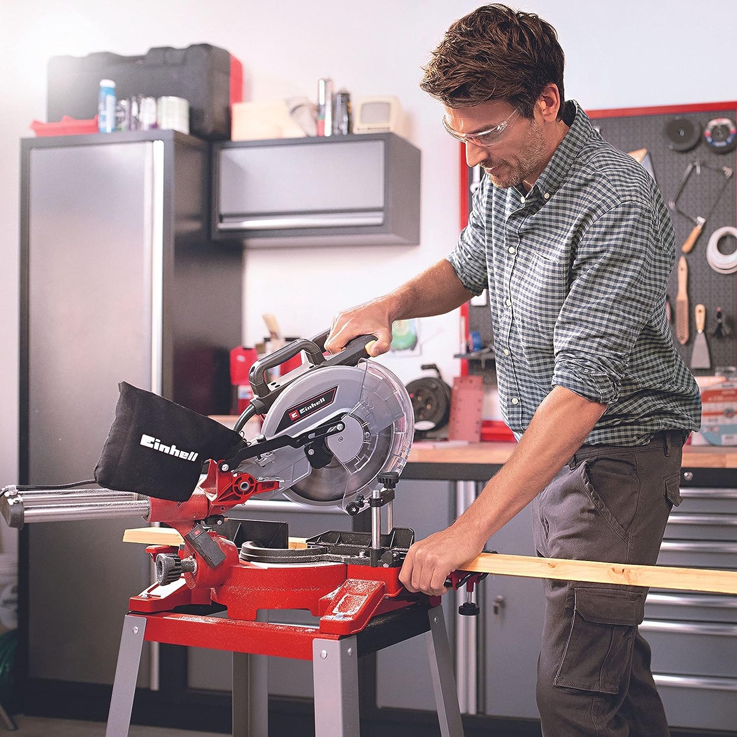 einhell-zug-kapp-gehrungss-ge-tc-sm-2531-2-u-1900-w-254-mm-s-geblatt-untergestel image 3