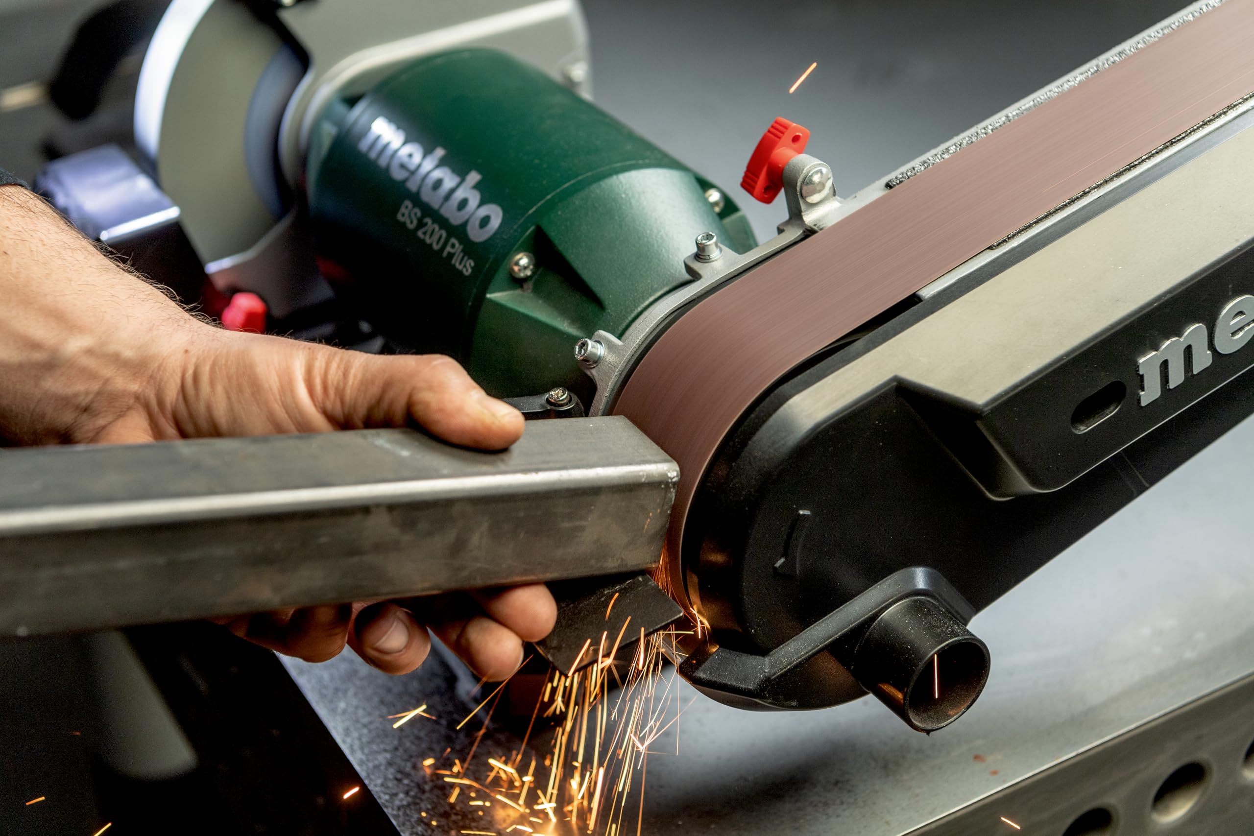 metabo-bs-200-plus-kombi-bandschleifmaschine-mit-schleifband-schleifscheibe-und- image 5