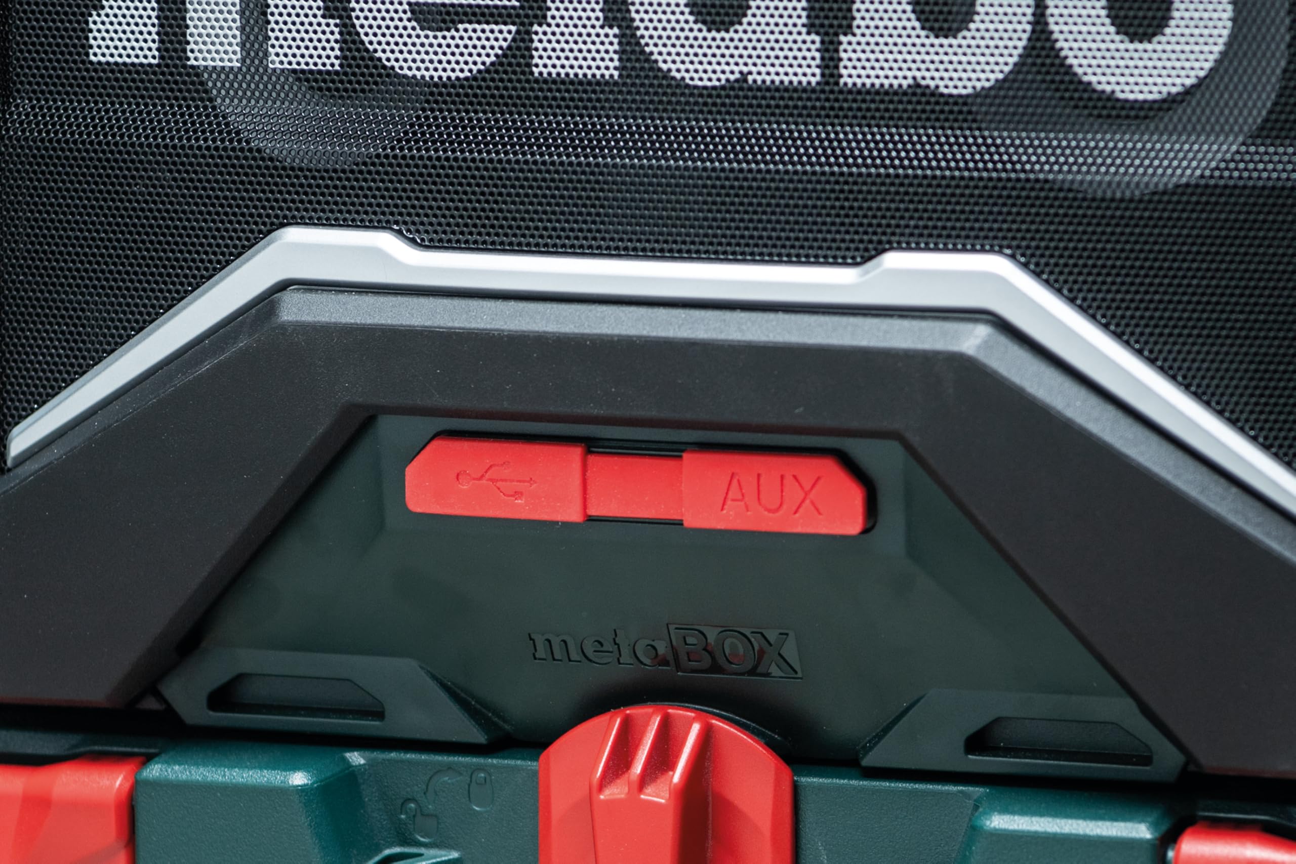metabo-akku-baustellenradio-rc-12-18-32w-bt-dab-600779850-ip54-bluetooth-dab-fm- image 8