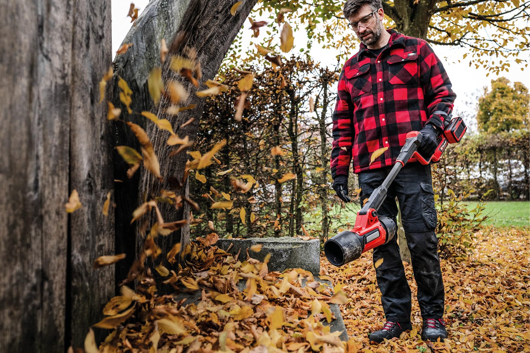 einhell-professional-akku-laubbl-ser-gp-lb-36-270-li-e-bl-solo-36-v-power-x-chan image 4