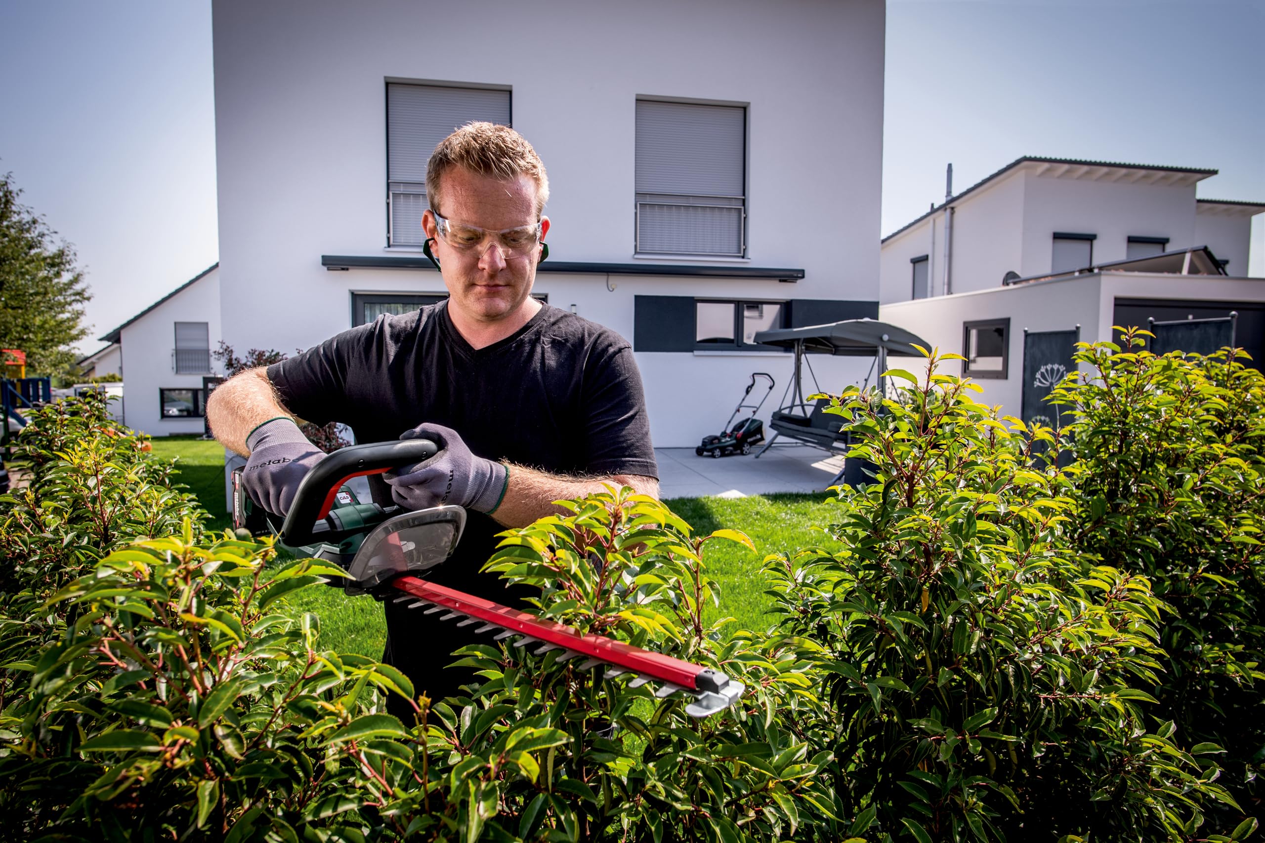 metabo-akku-heckenschere-hs-18-ltx-55-601718500-18-v-55-cm-messerl-nge-leicht-le image 3